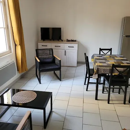 Apartamento La Petite Montagne Le Puy-Notre-Dame